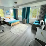 Monblan Hotel Yablunytsya