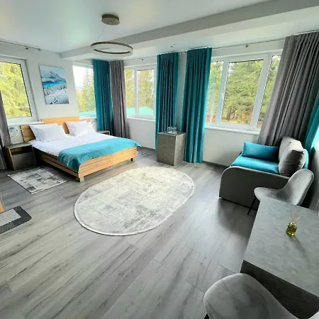 Monblan Hotel Yablunytsia