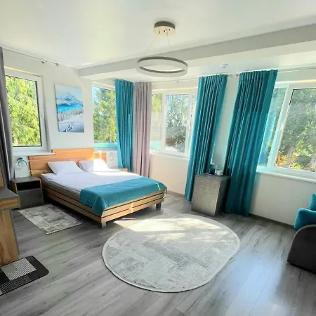 Hotel Monblan *